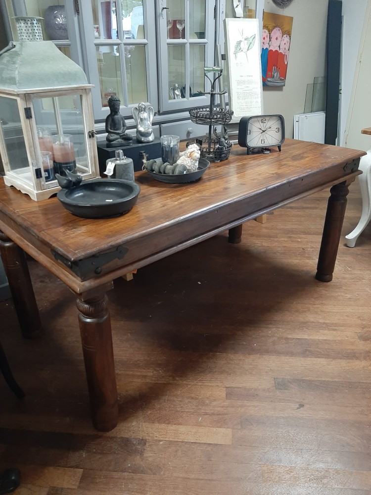 Koloniale teakhouten eettafel 164 cm Koloniale teakhouten eettafel 164 cm