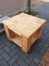 Steigerhouten vierkante bijzettafel / salontafel